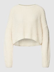 Sweter krótki z dzianiny z dekoltem w łódkę od REVIEW Beżowy - 41