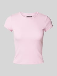 Essentials Baby T-Shirt von Review Rosa - 32