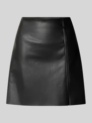 Regular Fit Mini-Rock in Leder-Optik Modell 'NELLY' von VERO MODA - 23