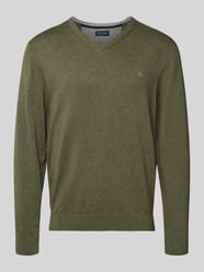 Strickpullover mit V-Ausschnitt von Christian Berg Men - 13