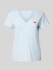 T-shirt z prążkowanym dekoltem w serek od Levi's® - 12