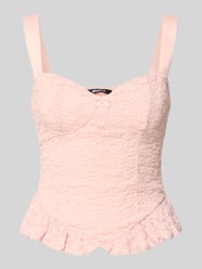 Slim Fit Top mit Allover-Spitzenbesatz von Gina Tricot Pink - 30