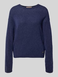 Sweter z dzianiny z obniżoną linią ramion model 'Mape' od MOS MOSH - 30