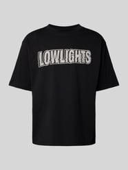 Oversized T-Shirt mit Label-Print Modell 'WAVES' von Low Lights Studios Schwarz - 30