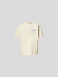 T-Shirt mit Label-Stitching von Blue Sky Inn Beige - 45