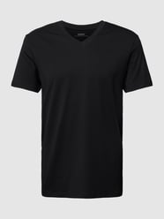 Slim fit T-shirt van gewaxt katoen met V-hals van Esprit Grijs / zwart - 41