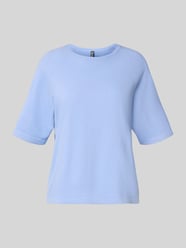 T-shirt o kroju regular fit z raglanowymi rękawami model ‘BREE’ od PIECES - 33