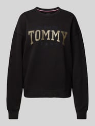 Bluza z wyhaftowanym napisem i okrągłym dekoltem od Tommy Jeans - 45