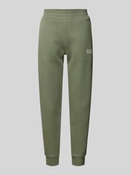 Tapered fit sweatpants met labeldetails van EA7 Emporio Armani Groen - 20