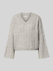 Sweter z dzianiny z dodatkiem wełny i ściegiem warkoczowym model ‘MELOISE’ od NOISY MAY® - 27