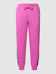 Sweatpants mit Label-Print von NIKE TRAINING Pink - 25