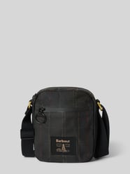 Wasserabweisende Umhängetasche mit Label-Patch von Barbour - 45