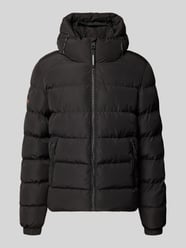 Steppjacke mit Label-Stitching und Kapuze von Superdry - 30
