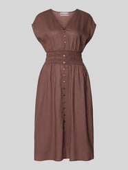 Knielanges Kleid aus Leinen-Mix mit Knopfleiste von Christian Berg Woman Selection - 10