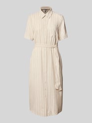 Tailliertes Freizeitkleid mit Bindegürtel Modell 'PIA' von Pieces Beige - 13