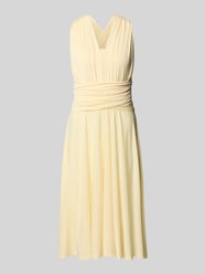 Cocktailkleid mit rückseitiger Bindung von Rose Avenue - 10