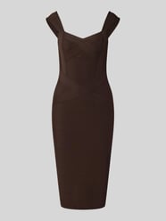 Cocktailkleid mit Stretch-Anteil von Lipsy - 33