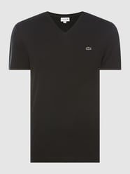 Regular Fit T-Shirt mit V-Ausschnitt von Lacoste Schwarz - 32