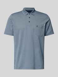 Koszulka polo w kroju regular fit z listwą guzikową i kieszenią na piersi od RAGMAN - 9
