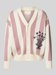 Strickjacke mit Label-Detail von BLKVIS - 10