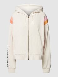 Bluza rozpinana z paskami w kontrastowym kolorze model ‘DAY BREAK’ od Rip Curl Biały - 47