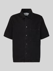 Koszula jeansowa o kroju relaxed fit z mieszanki lyocellu i bawełny od Marc O'Polo DENIM - 11