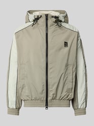 kurtka w kroju regular fit z kapturem model 'BAVO2621' od HUGO - 8