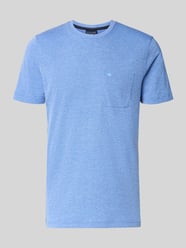 T-shirt z okrągłym dekoltem i Brustaszą od Christian Berg Men - 2