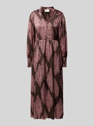 Maxikleid mit Smok-Details und V-Ausschnitt Modell 'NOVALEE' von Neo Noir - 30