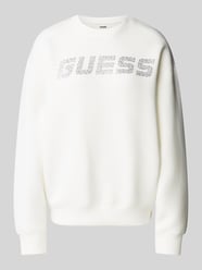 Sweatshirt mit Strasssteinbesatz Modell 'CECILIA' von Guess Activewear Beige - 26