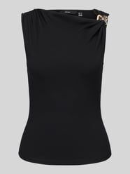 Top mit Schnallen-Applikation von VERO MODA - 37
