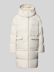 Płaszcz pikowany z kieszeniami z patką model ‘Hallusi’ od OPUS - 15