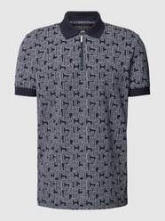 Regular Fit Poloshirt mit Allover-Label-Print von Christian Berg Men Blau - 25