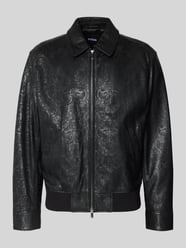 Regular Fit Lederjacke mit Allover-Muster Modell 'JUZE_CNY' von BOSS - 40
