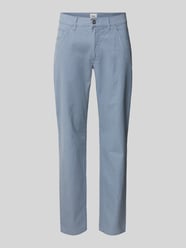 Spodnie o kroju regular fit z 5 kieszeni z mieszanka bawełny model 'Cadiz' od Brax - 35