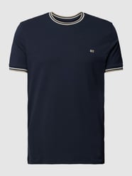 T-Shirt mit Label-Applikation von Christian Berg Men Blau - 44