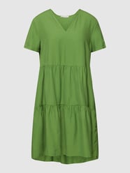 Knielange jurk met V-hals, model 'RIVIERA' van Pennyblack Groen - 19