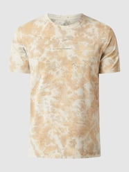 T-shirt z efektem batiku z nadrukiem z logo od 7 For All Mankind Biały - 21