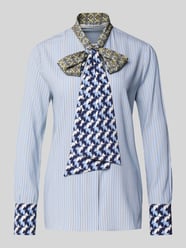 Regular fit zijden blouse met strikdetail van Herzensangelegenheit - 4