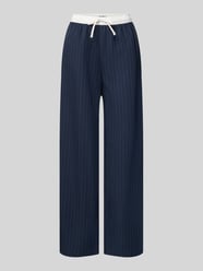 Wide Fit Stoffhose mit Viskose-Anteil von REVIEW - 39