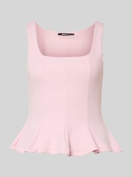 Top o kroju slim fit z plisowanym efektem od Gina Tricot Fuksjowy - 12