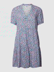 Mini-jurk met bloemenmotief van pure viscose, model 'NOVA' van Only Blauw - 27