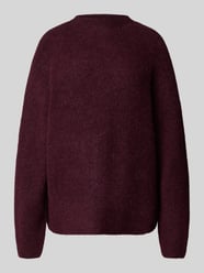 Sweter z dzianiny o kroju relaxed fit z mieszanki wełny model ‘SIA’ od Selected Femme - 33
