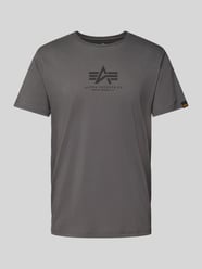 T-Shirt mit Label-Print von Alpha Industries - 40
