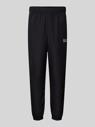 Tapered Fit Trackpants mit Label-Print von EA7 Emporio Armani Schwarz - 17