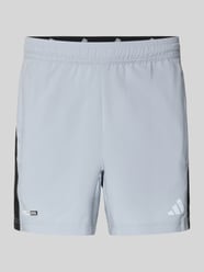 Szorty sportowe w kroju regular fit z szybkoschnącego materiału od adidas Training - 32