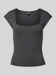 T-shirt met boothals van Gina Tricot Grijs / zwart - 2