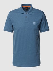 Poloshirt mit Label-Patch Modell 'Passenger' von BOSS Orange Blau - 28