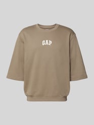 T-Shirt mit Rundhalsausschnitt und Logo-Print von GAP Beige - 11
