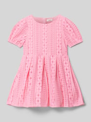 Kurzes Spitzenkleid mit elastischen Bündchen an den Ärmeln von s.Oliver RED LABEL - 24